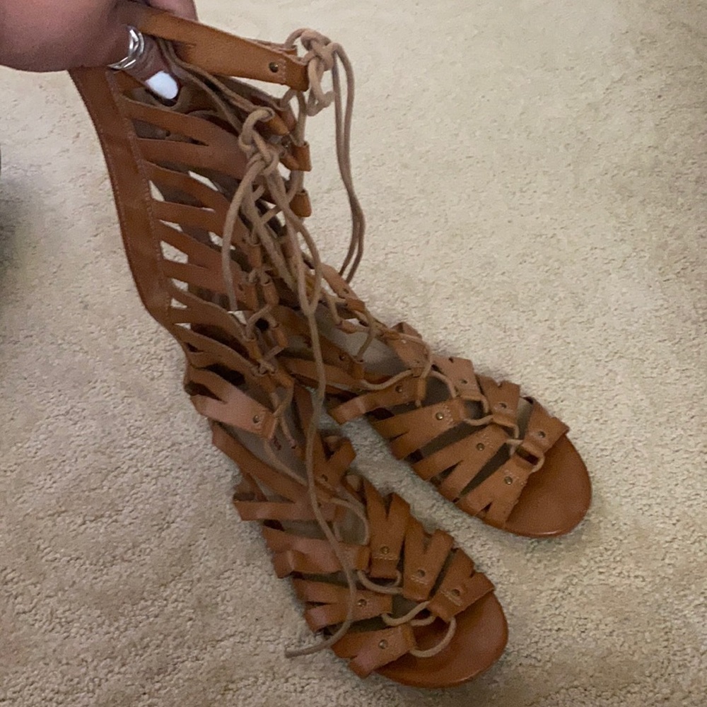 women’s sandals